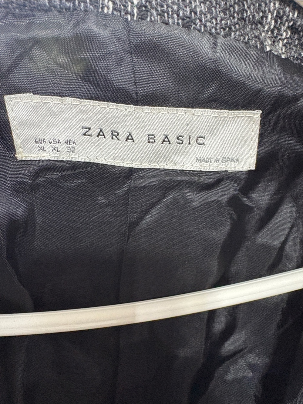 Zara Jacket - Picture 5 of 5